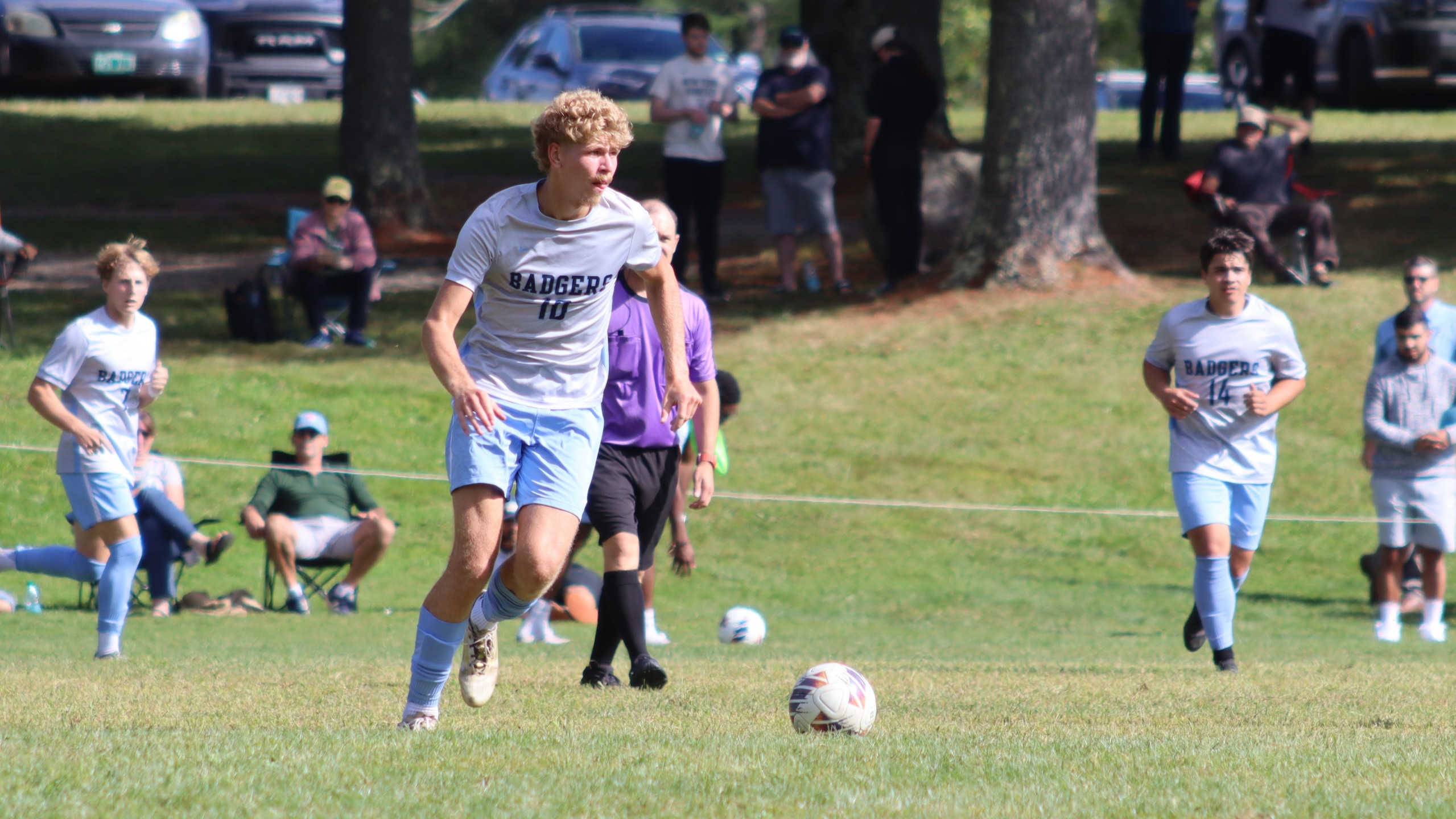 Francis, Ingalls Lead Johnson Past Lyndon